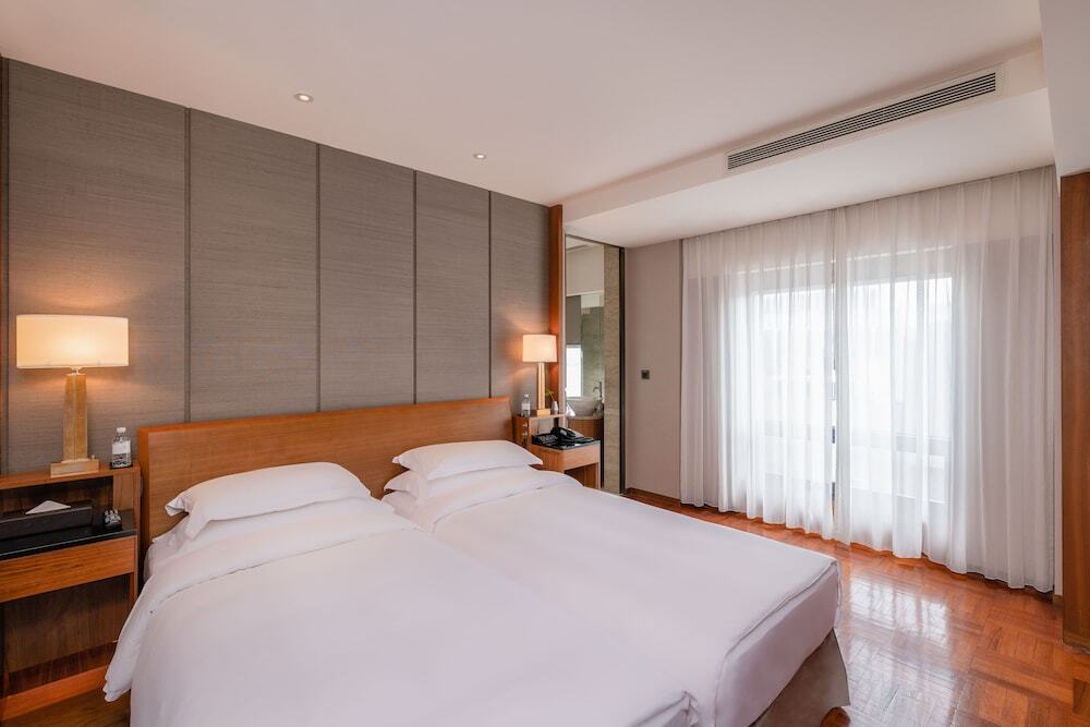 Les Suites Orient Bund, Shanghai Image 4