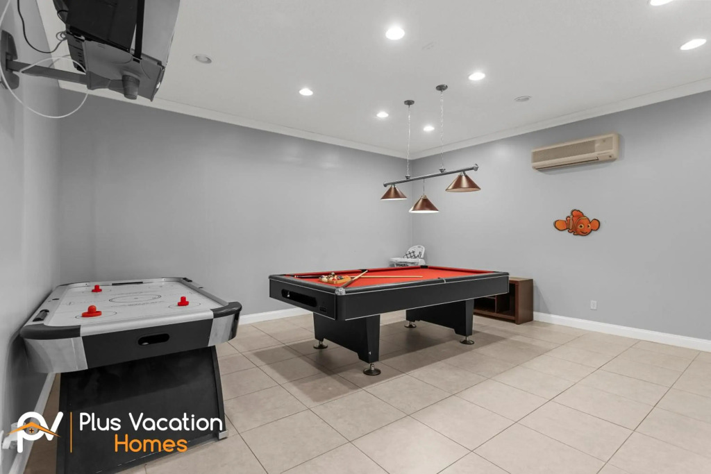 25% Off 7BR Theme Villa PoolSpaGameRoom