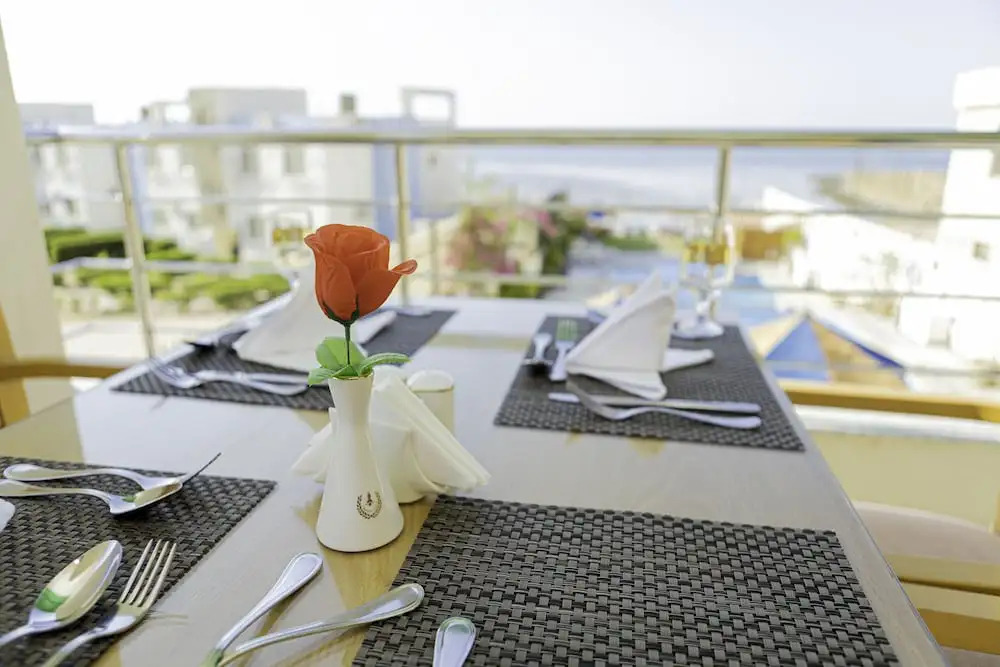 Tiba Rose Plaza