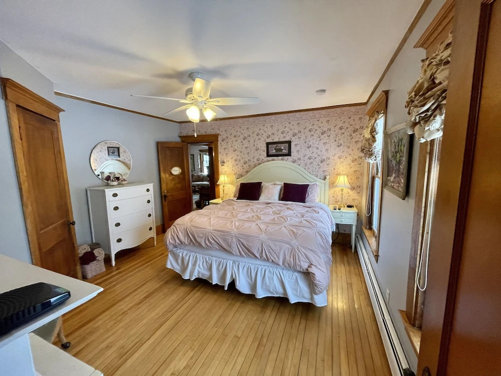 Mad River Inn