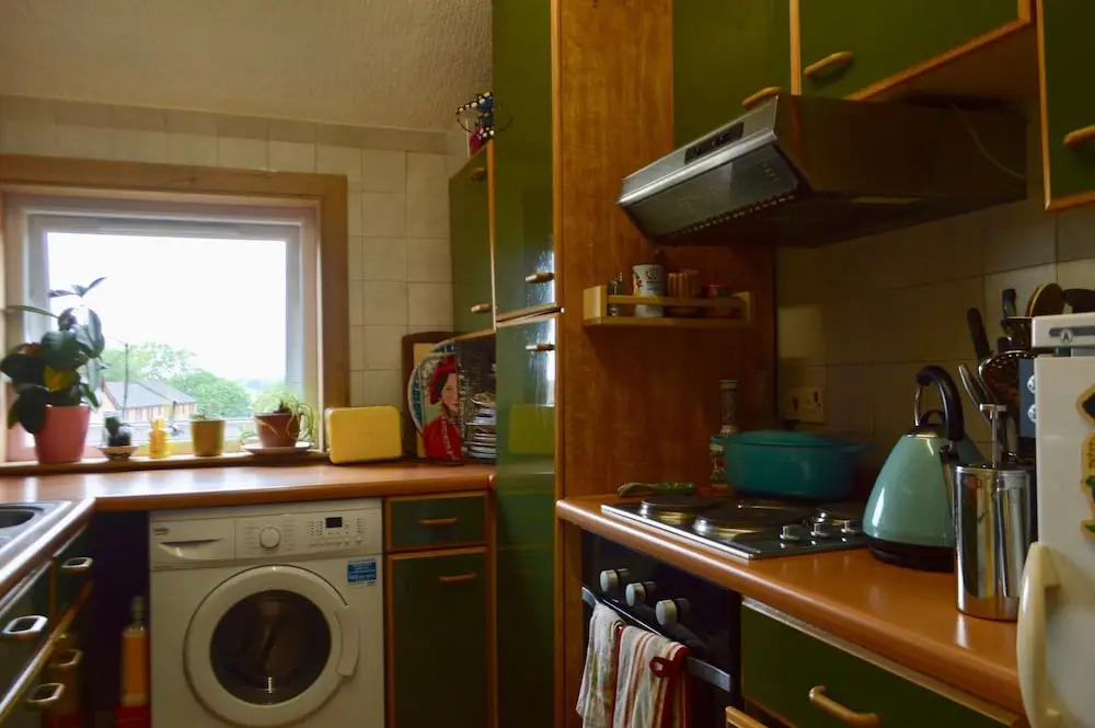 2 Bedroom Flat In Morningside With Private Garden