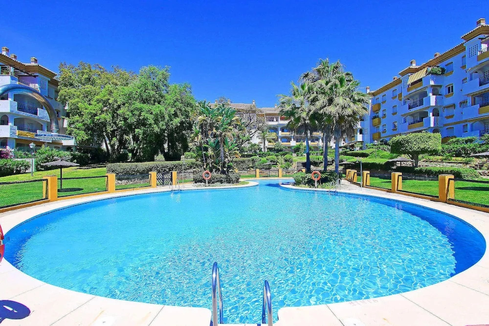 1115 Duplex Penthouse Golden Mile Marbella Sea View Large Pool