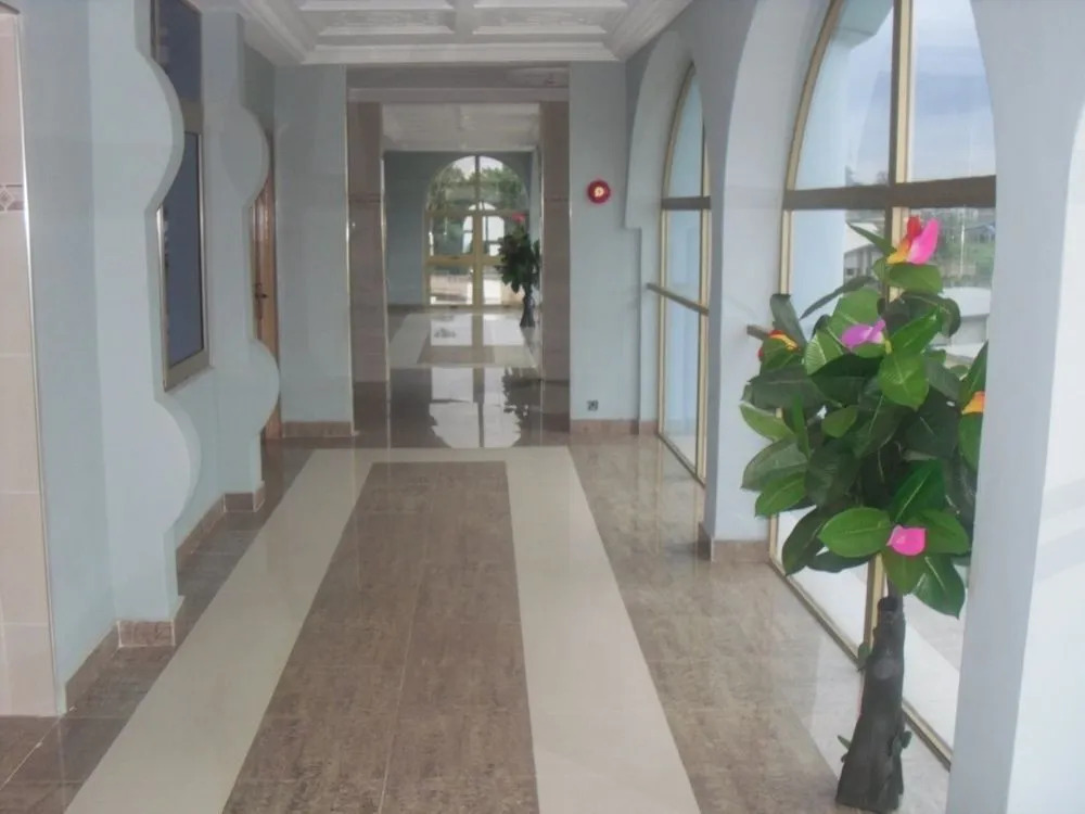 Senator Hotel