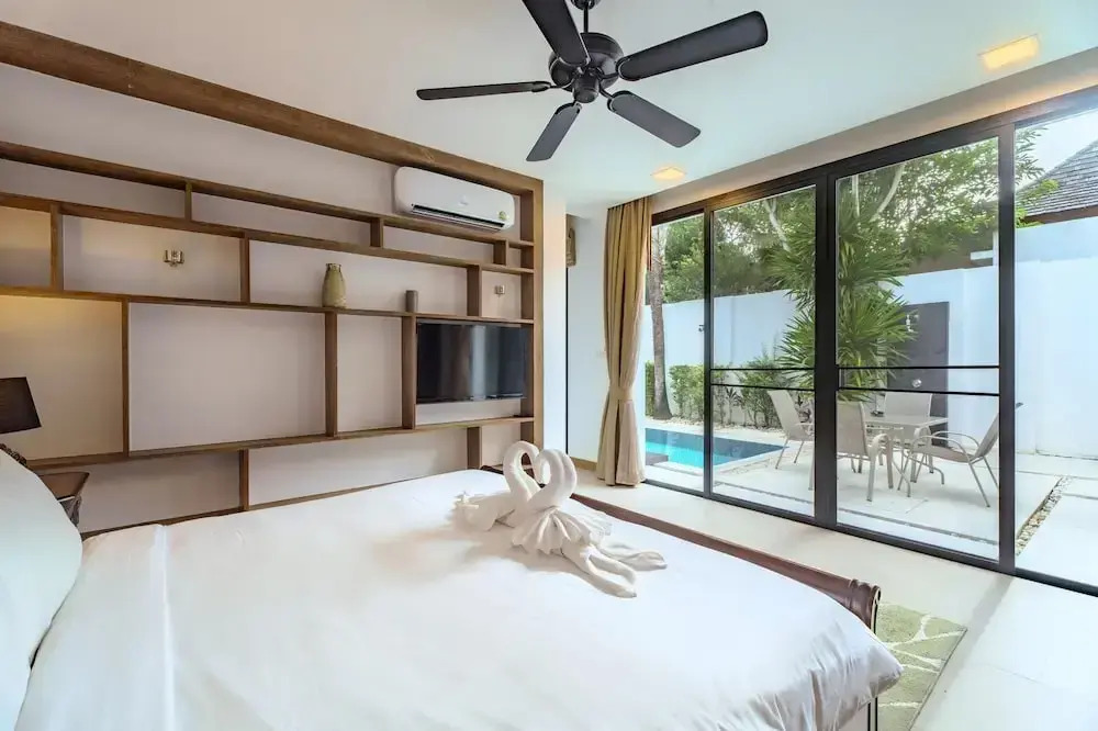 Wings Elegant 2BR Villa Bang Tao Beach