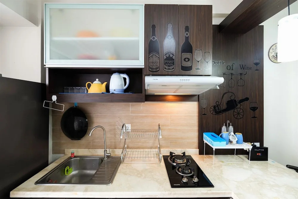 Spacious 1Br the Oak Apartment Near Kelapa Gading