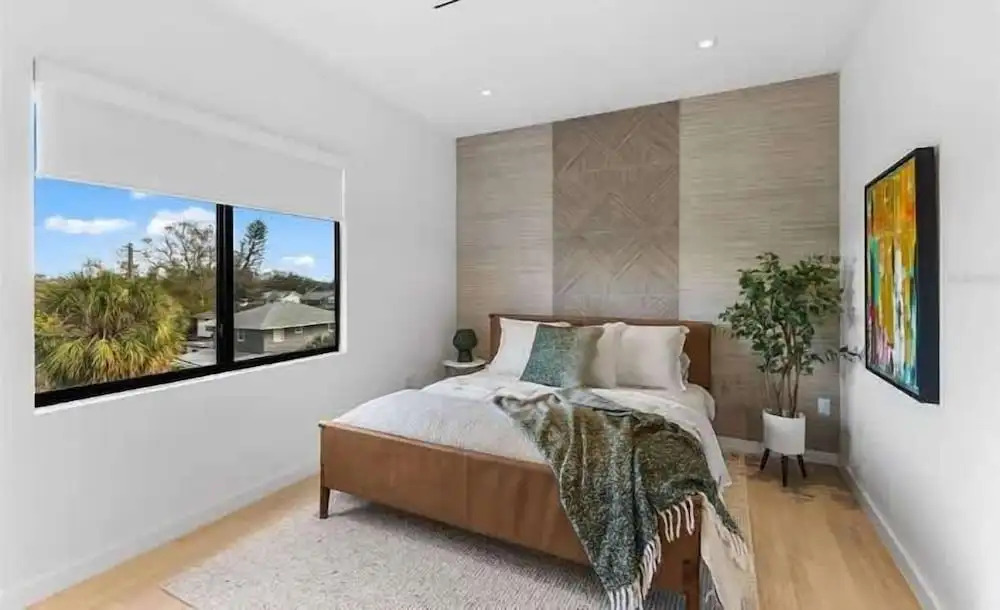 Lux Penthouse 4-story Stunner Rooftop Views