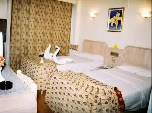 Emilio Hotel