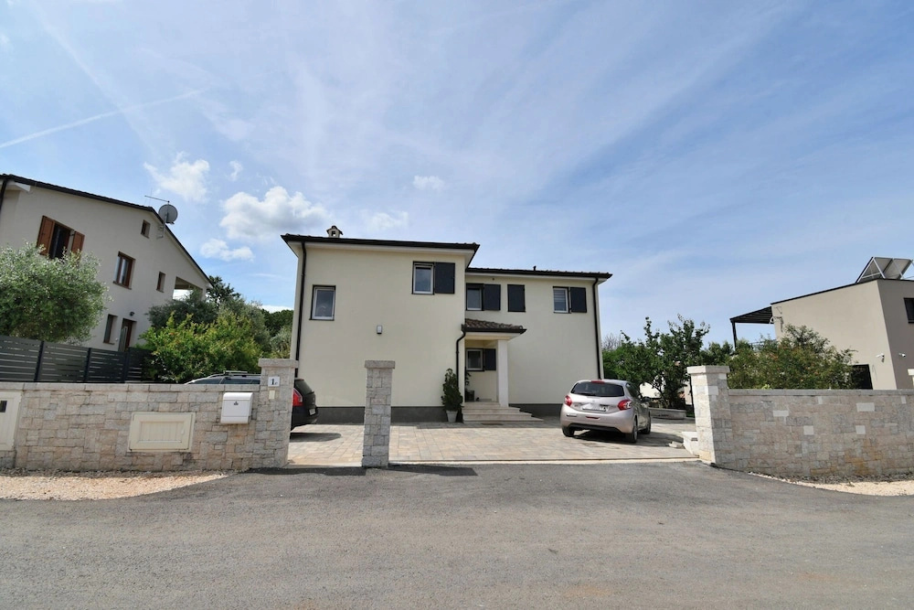 Apartment Vergotin