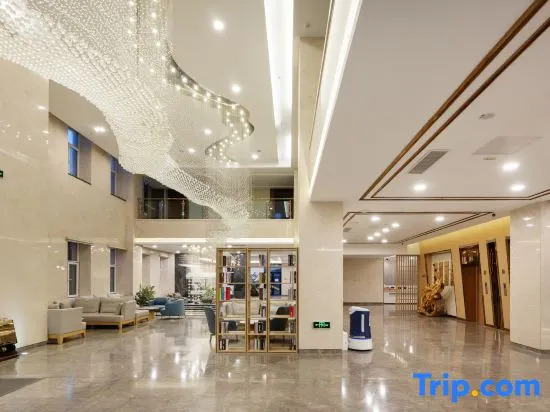 Starway Hotel (Changbai Mountain West Scenic Spot Visitor Center Branch)