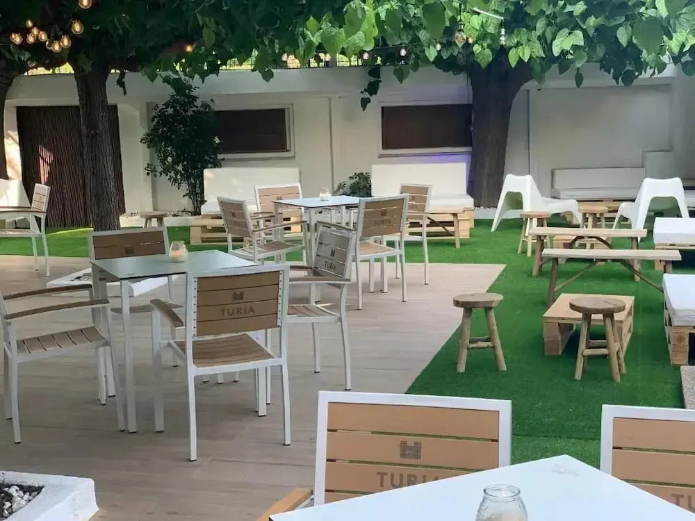 Meson El Kubano B & B