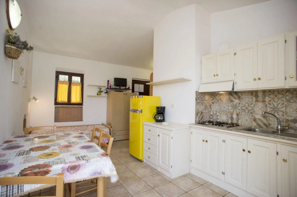 Apartment two-room number 6 on the seafront of Morcone-MORCONE BILO N° 6