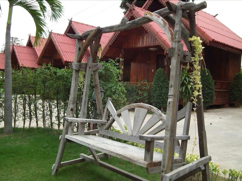 Sapmanee Resort