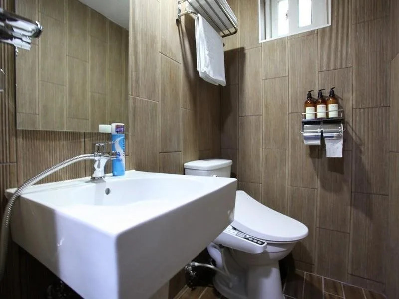 Yeon Motel Seoul(연모텔)