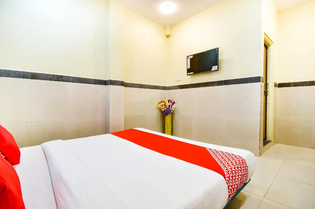 Hotel Karemore Celebration by OYO Rooms