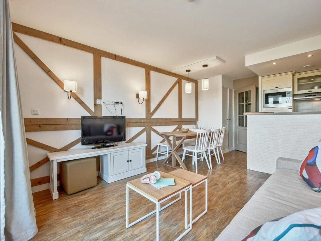 Apartment in Residence & Spa With Common Pool and Sauna, Houlgate