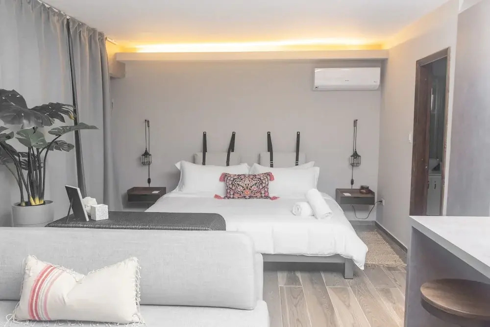 Tradewinds Apartments Simpson Bay