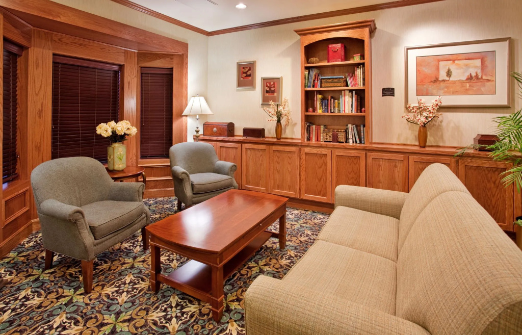 Staybridge Suites - Kansas City-Independence by IHG