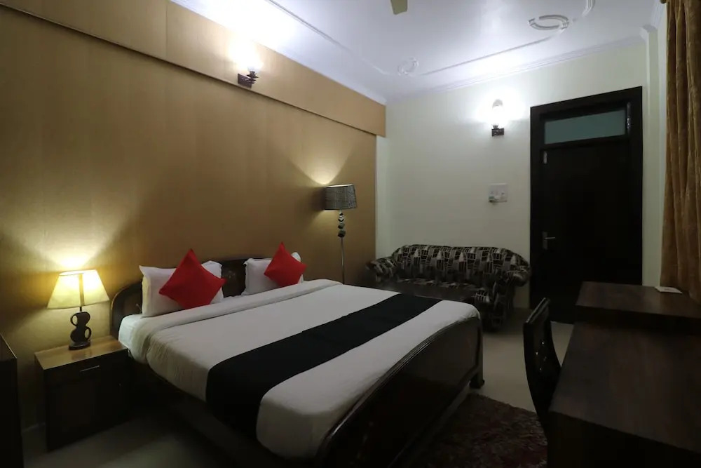 Hotel Mandakini