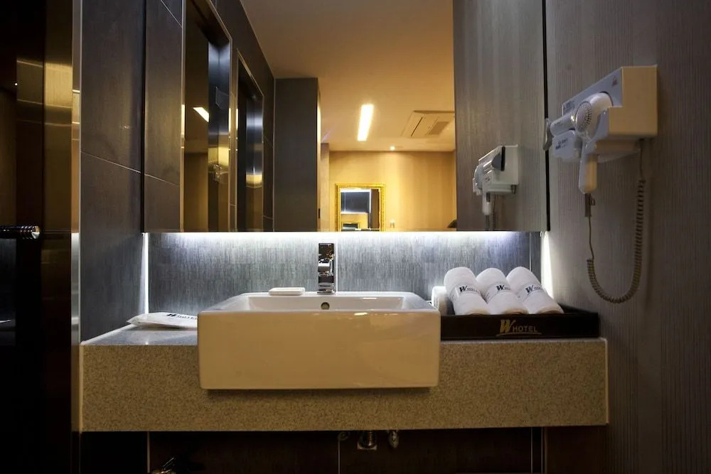 W Hotel