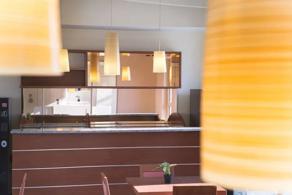 Hotel Giallo