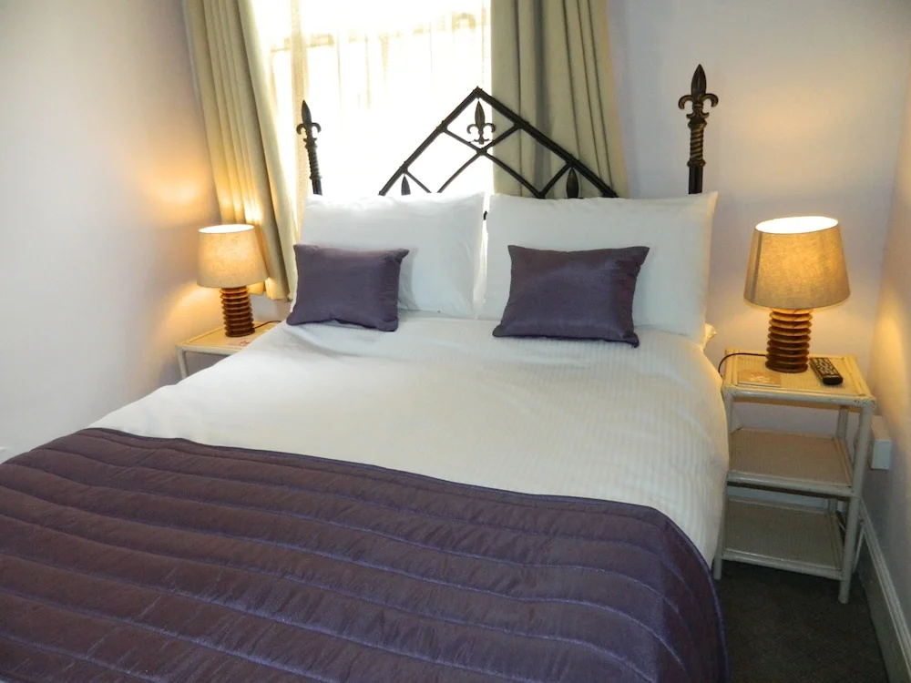 Stoneway Guest House