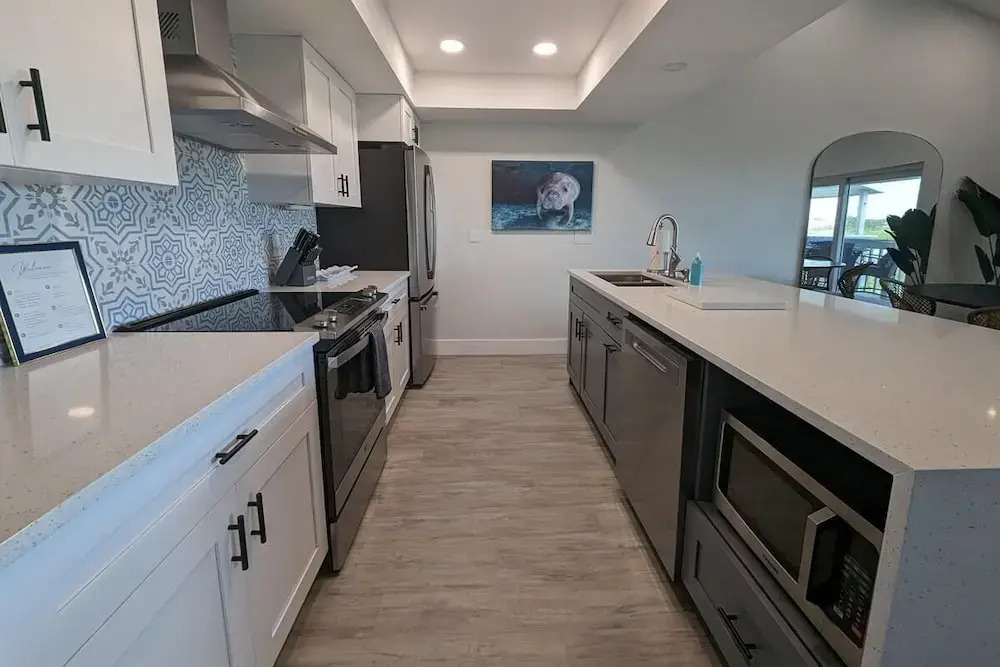 The Intercoastal #205 - Beachy Chic