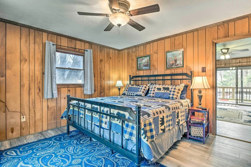 Cozy Maggie Valley Cabin, 1 Mi to Tube World!