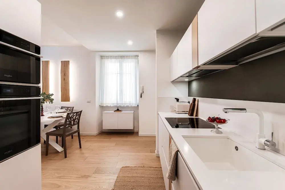 Rafael White Home