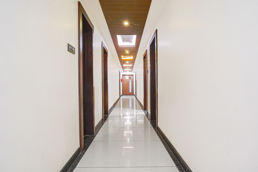 FabHotel Jewel Palace