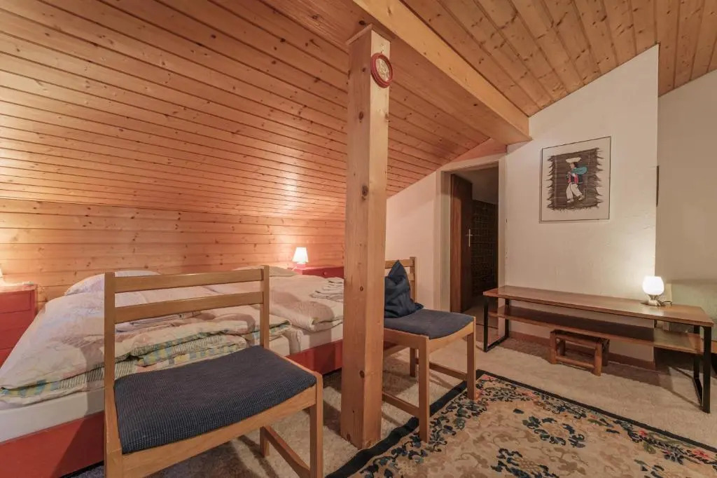 Casa Dschember, Wohnung 11, 1-6 Personen