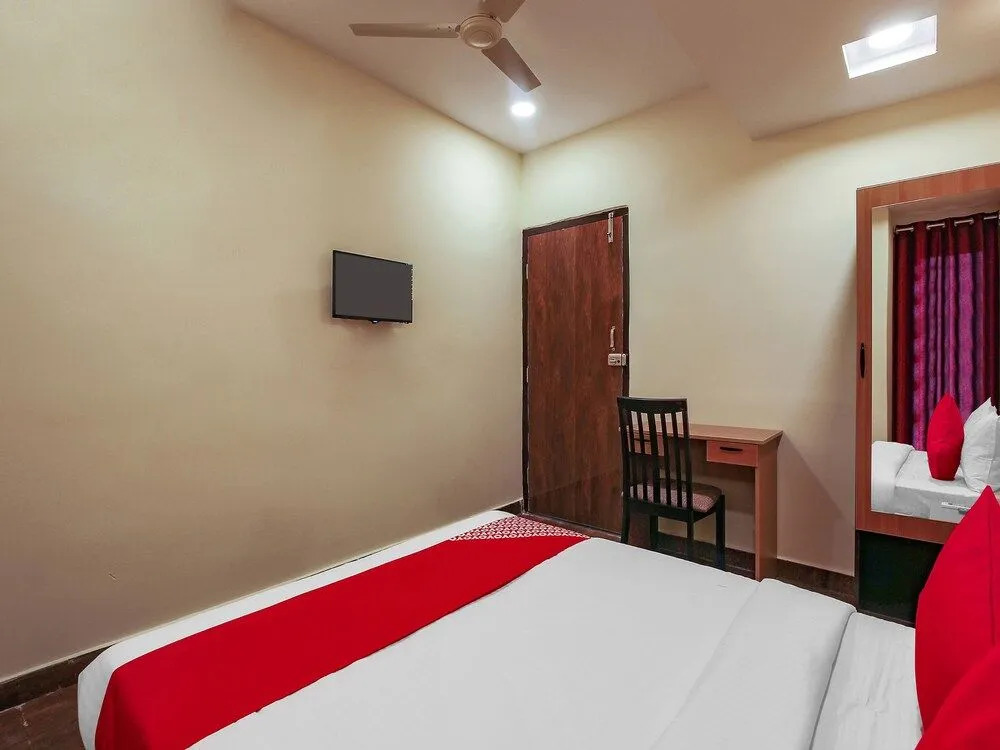 OYO Flagship 16635 Boduppal