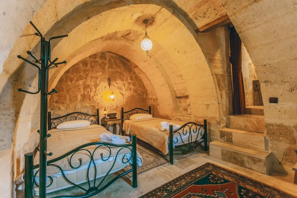Zula Cave House