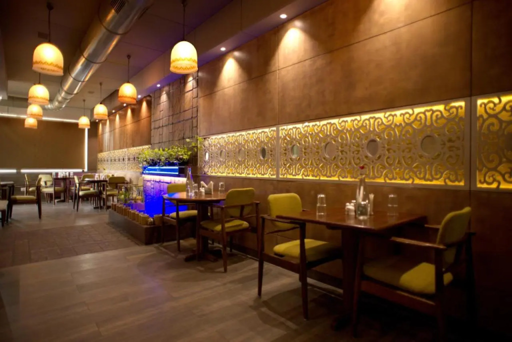 Hotel Platinum Inn