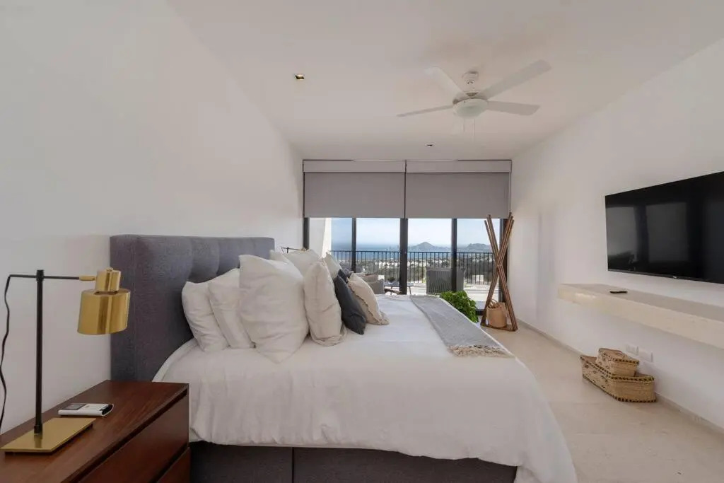 Brand new listing 2 BD with the best view in Cabo Solaria E 302