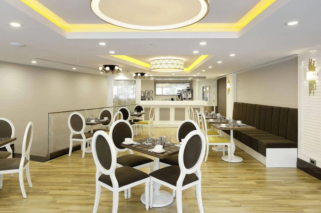 Mia Berre Hotels