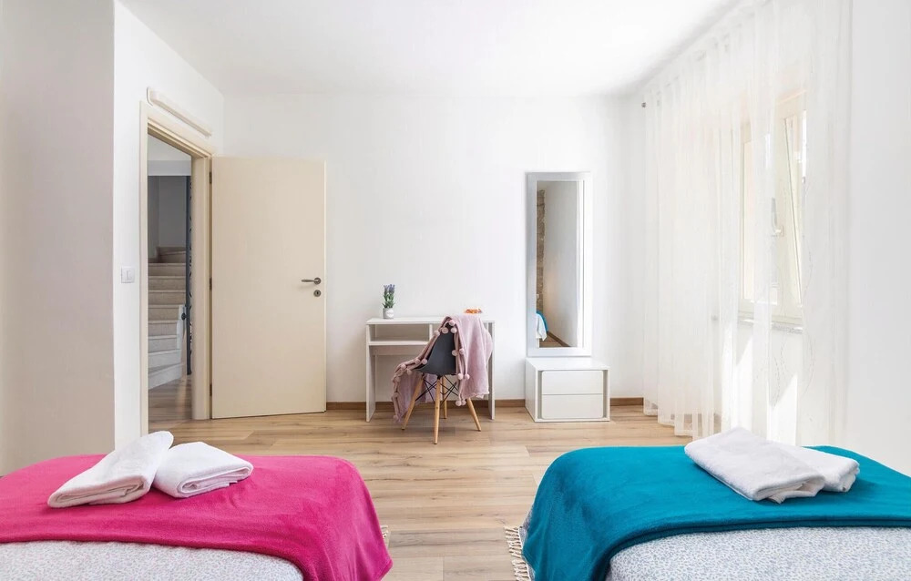 Lovely Home In Duga Uvala