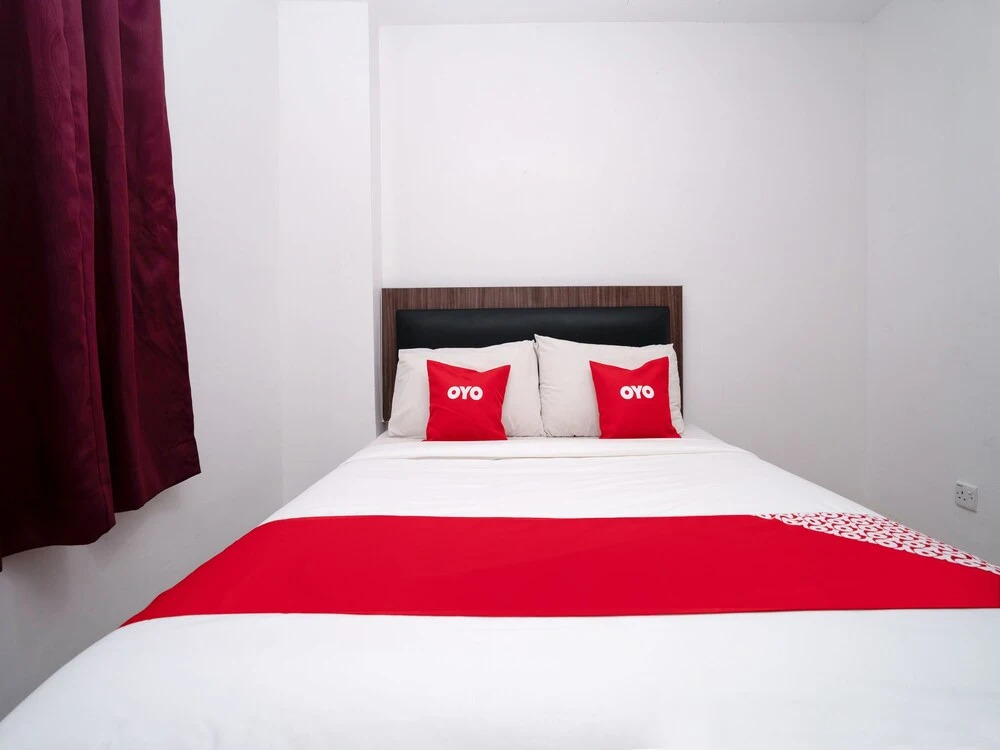 88 Star Hotel