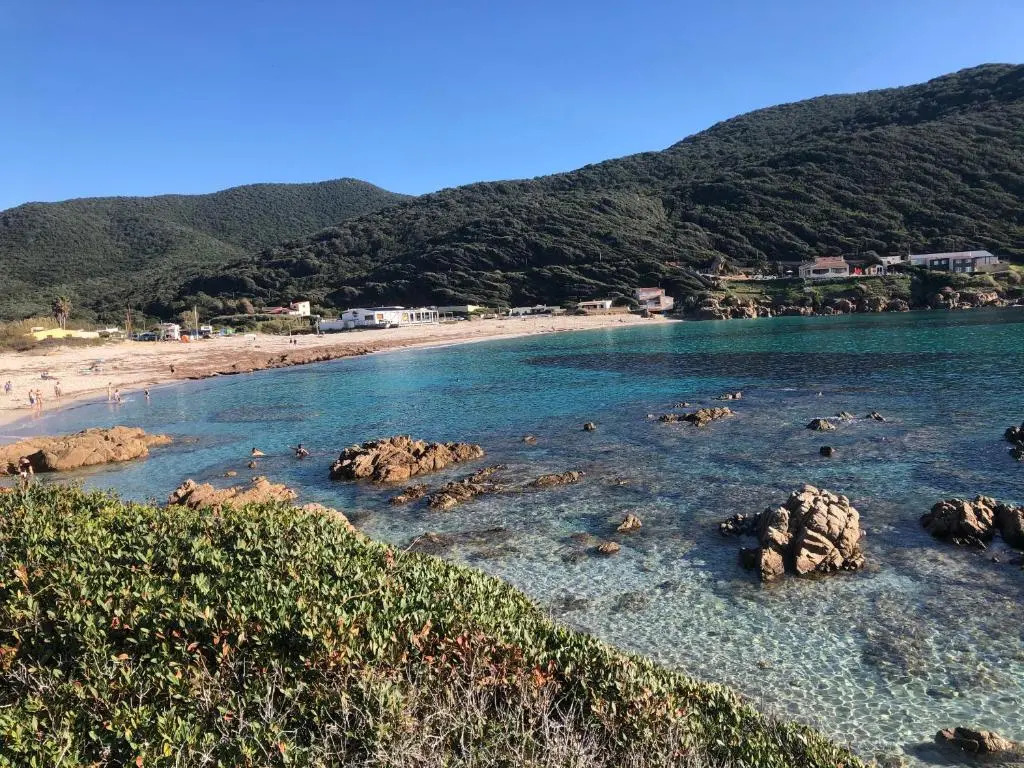 Flat with panoramic view of the Gulf of Ajaccio.