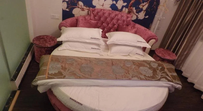 Nanian Jinri Hotel