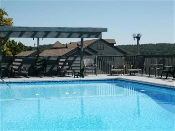Treehouse Condominiums