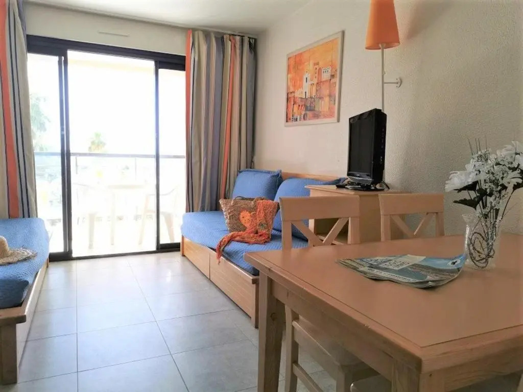 Appartement Cannes la Bocca, 1 pièce, 5 personnes - FR-1-609-33