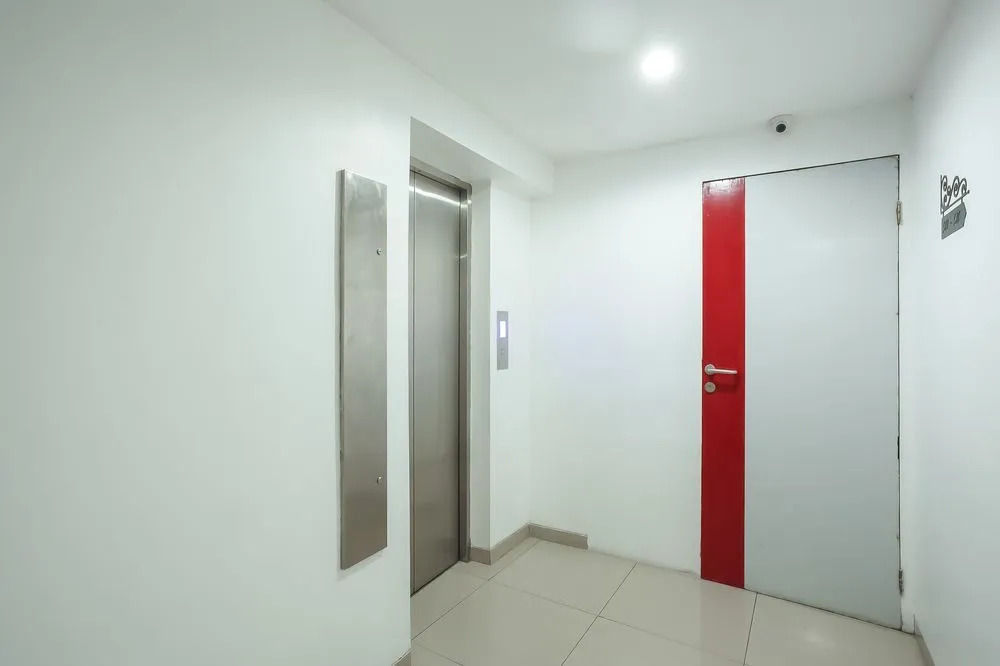 Reddoorz @ Raya Gubeng