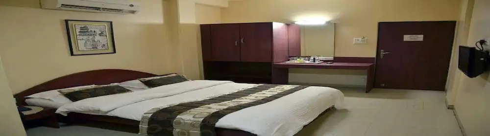 Room Maangta 211 - Thane West