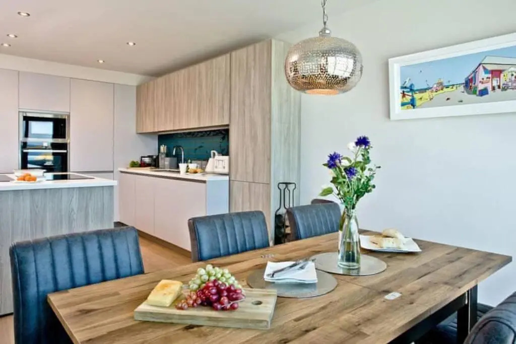 Fistral Two Bed Apartment in Pentire