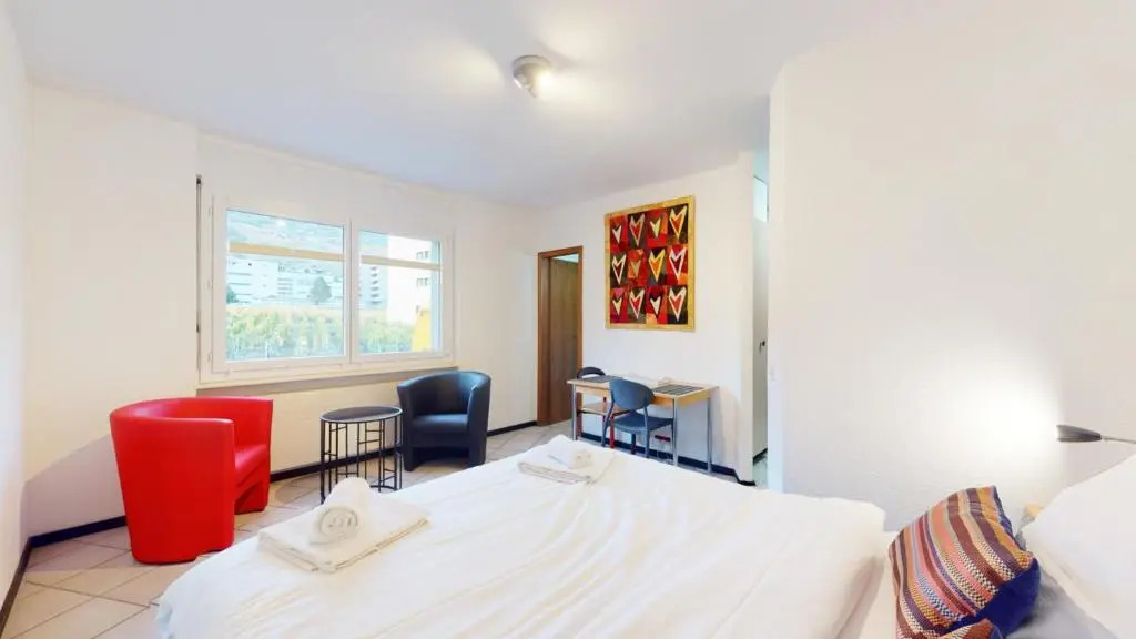 Spacious studio in a nice area in Sierre