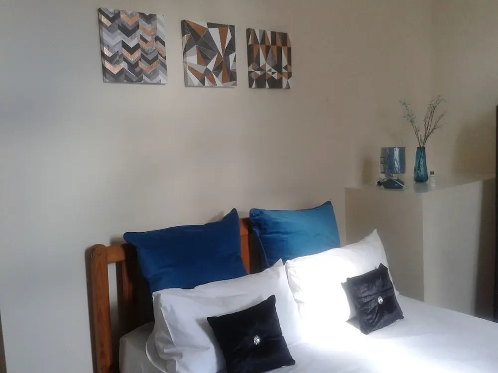 Excel Brunswick - Hostel