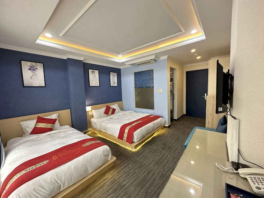 Capital O 1177 Saigon Sweet Hotel
