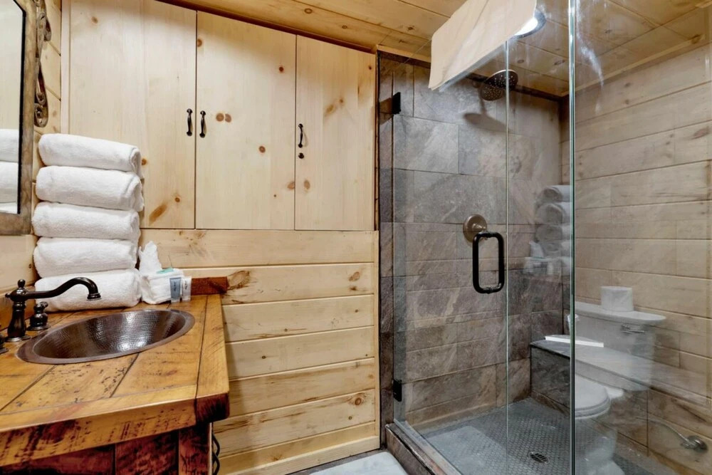 Top Notch Lodge #2056 by Big Bear Vacations