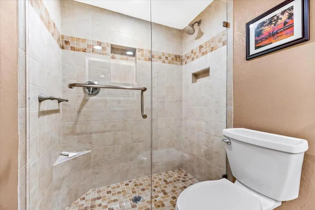 Stoney Creek 246, 2 Bedrooms, Pool Access, WiFi, Sleeps 6
