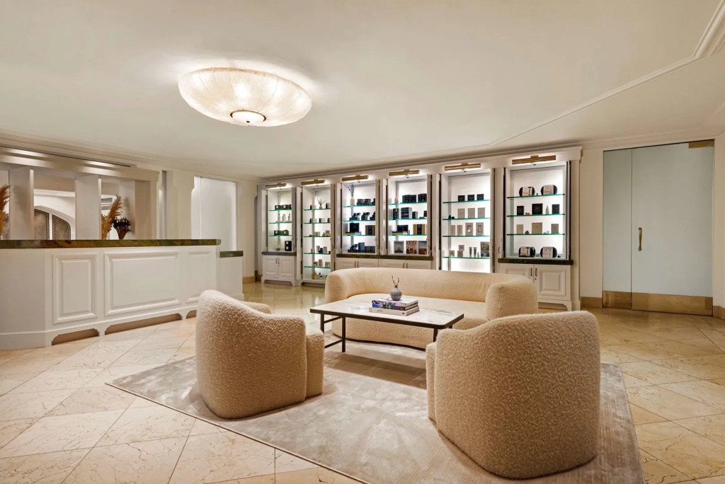 The Maybourne Beverly Hills, Maybourne
